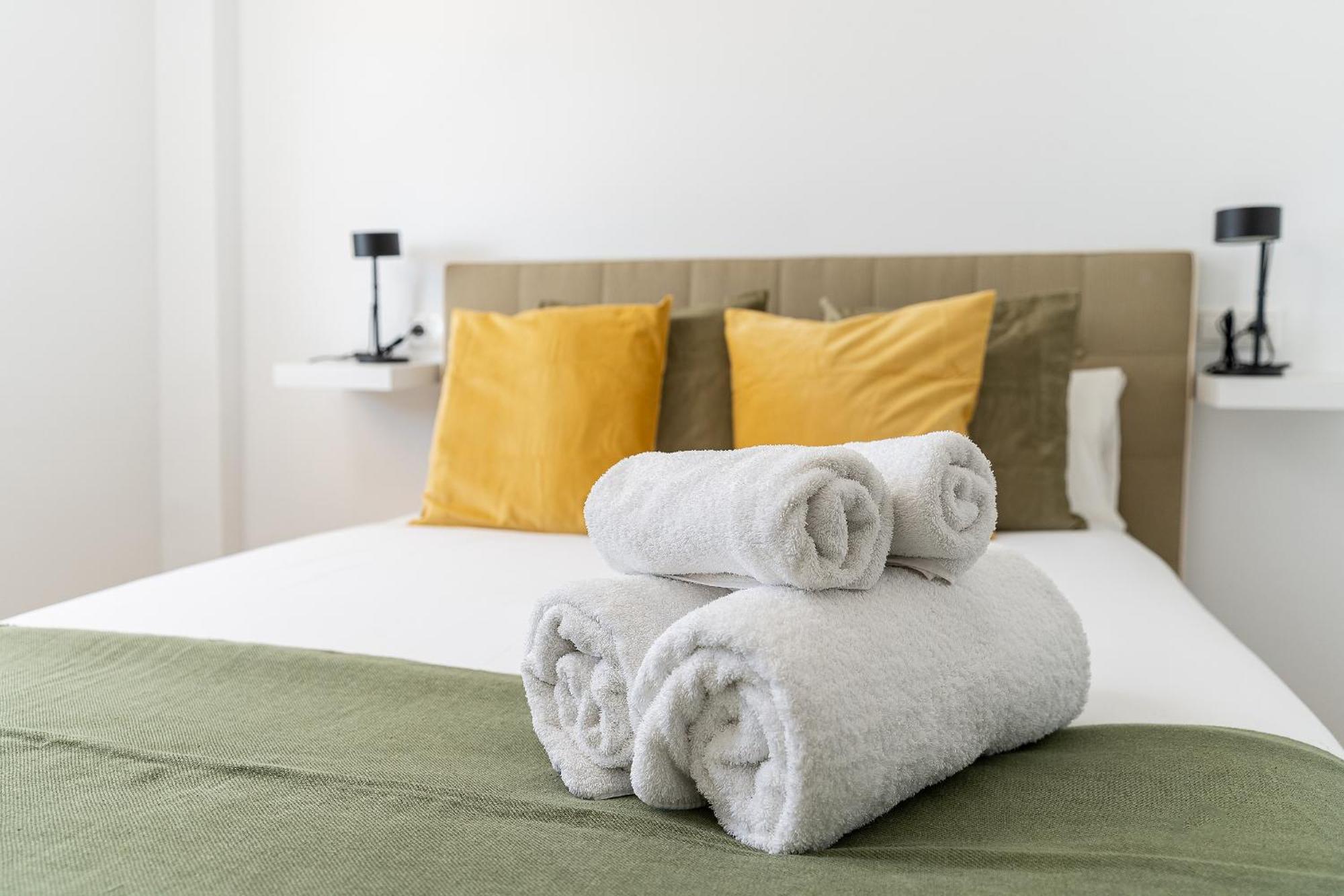 Blonzu Cuba Apartment Fuengirola Ngoại thất bức ảnh