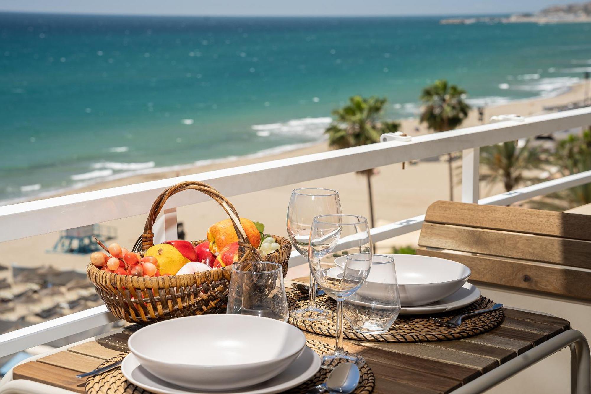 Blonzu Cuba Apartment Fuengirola Ngoại thất bức ảnh