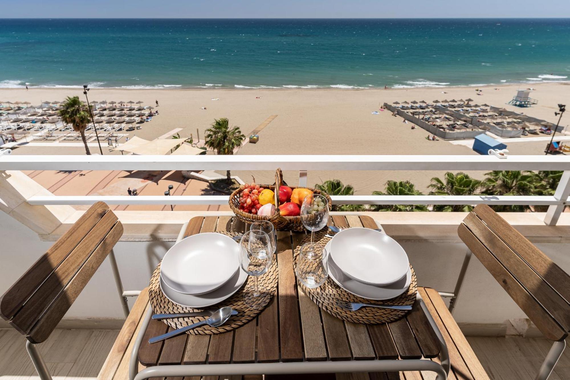 Blonzu Cuba Apartment Fuengirola Ngoại thất bức ảnh